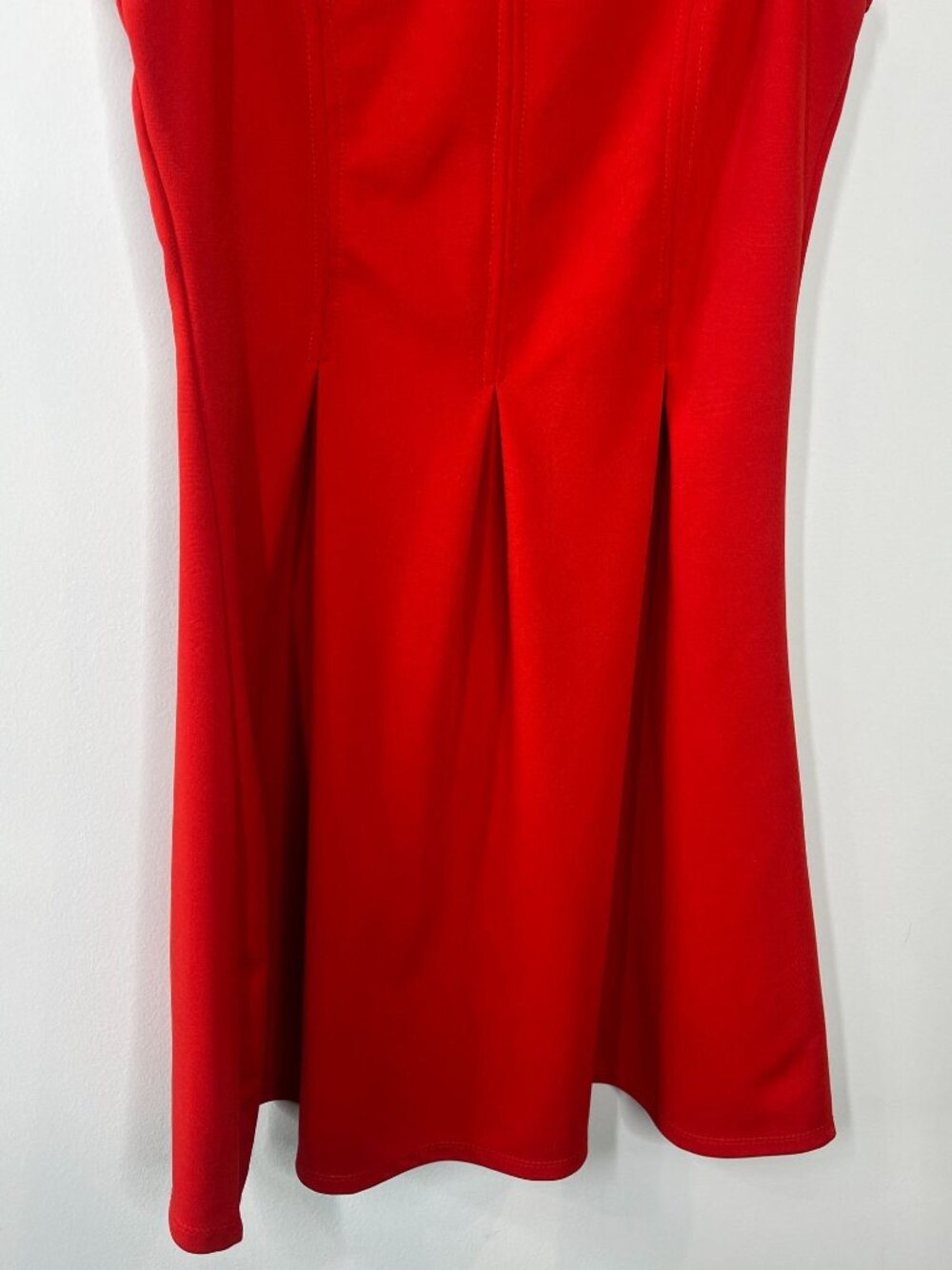 Alya Dress Womens Small Red Fit Flare Pleated Sleeveless Career Party - Picture 3 of 12